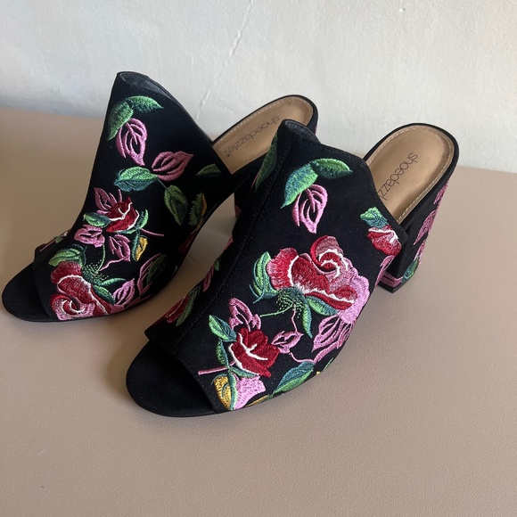 Floral Embroidered Womens Slip On Heel - Picture 3 of 15